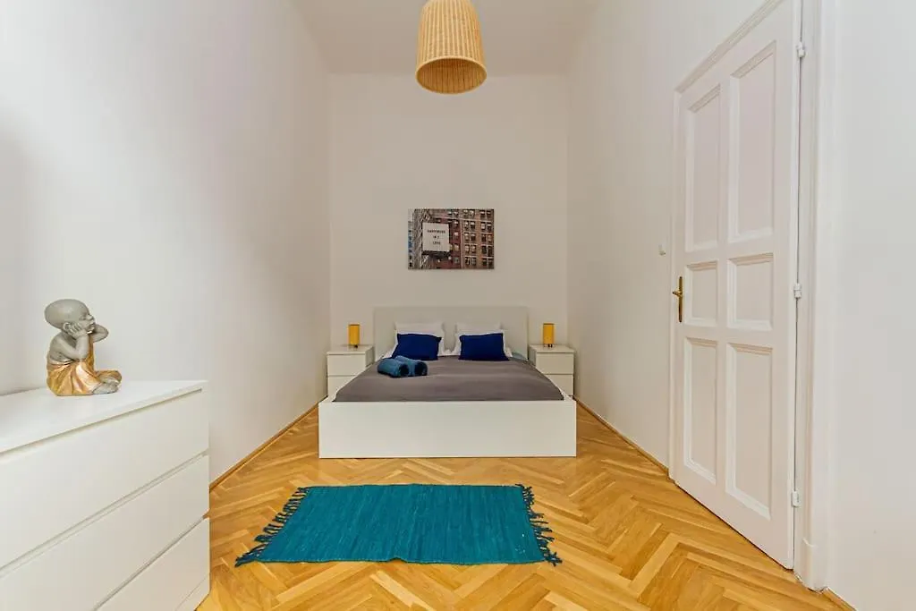Gusto Della Vita By Nw Budapest 0*,  Hungary